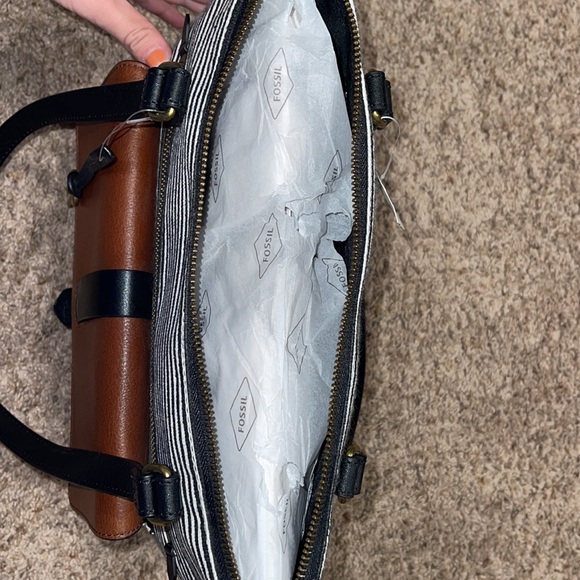 Purse - Picture 5 of 5